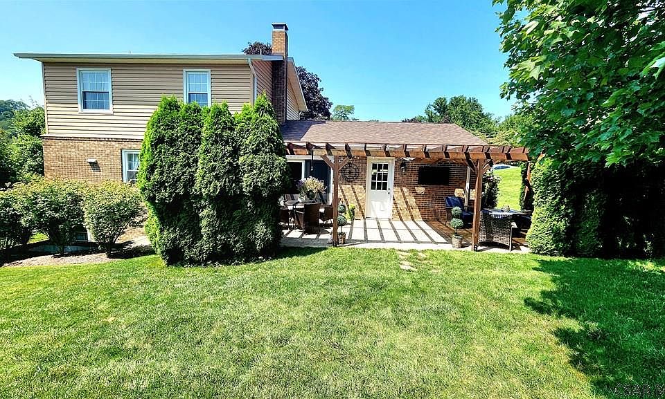 1201 Zucco Ln, Johnstown, PA 15905 Zillow