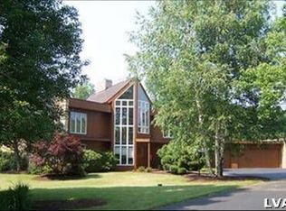 1914 Quarter Mile Rd, Bethlehem, PA 18015