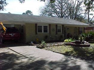 402 Dogwood Dr, Vidalia, LA 71373