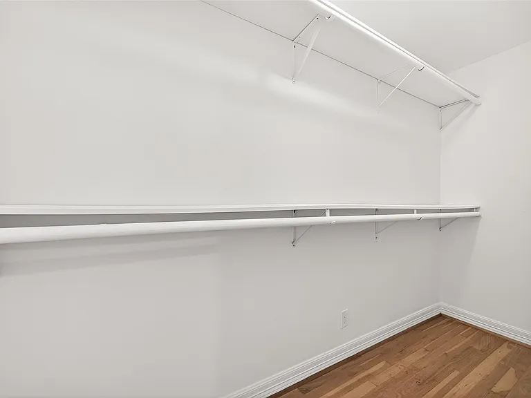 5422 Hummingbird St — Photo 28