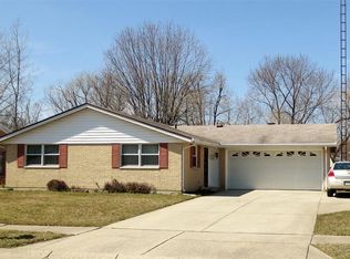 5301 Wakefield Dr, Fairborn, OH