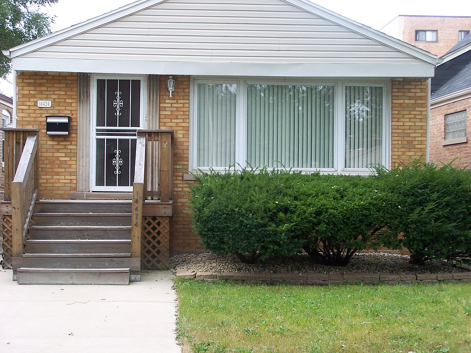 1st image of 14424 Emerald Ave