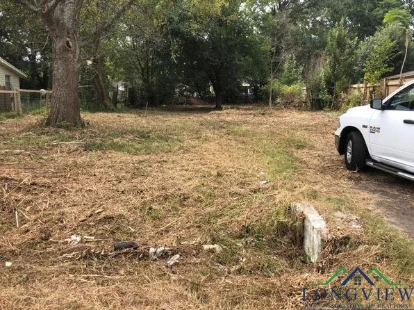 814 Travis Ave, Longview, TX 75602