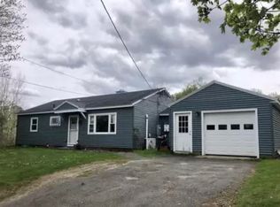 55 Hillcrest Ave, Pittsfield, MA 01201