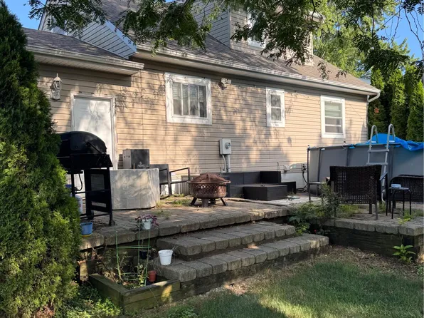 3937 Three Rivers Dr, Groveport, OH 43125