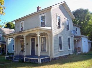 37 Caernarvon St, Fair Haven, VT 05743