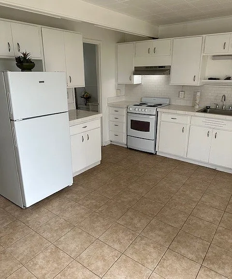 679 Point Brown Ave NW — Photo 4