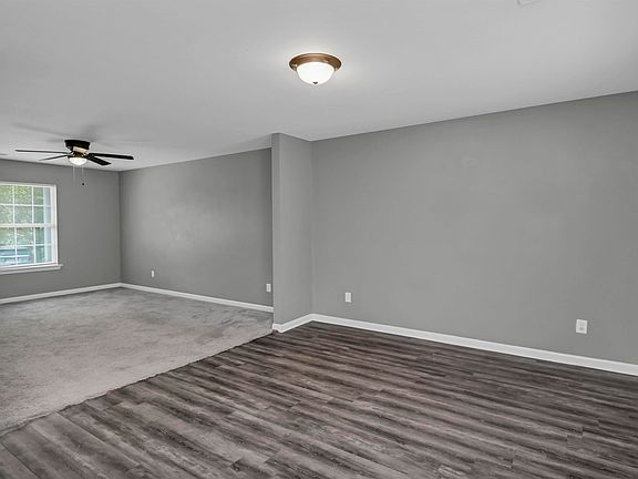 5th image of 101 Saskatoon Dr