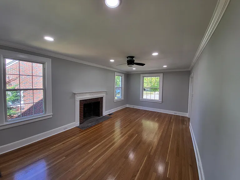 121 Kenilworth Ave — Photo 4