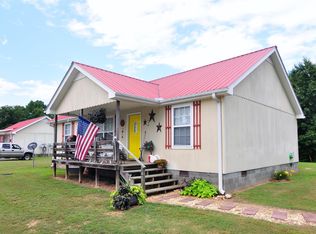 118 N Hughes 128/114/116, Erin, TN 37061