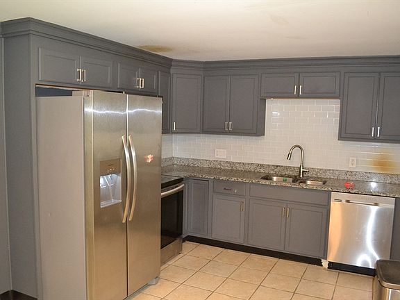 5th image of 40 Brooks St