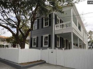 109 Fishburne St, Charleston, SC 29403