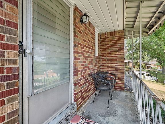 4th image of 4549 Gates Dr