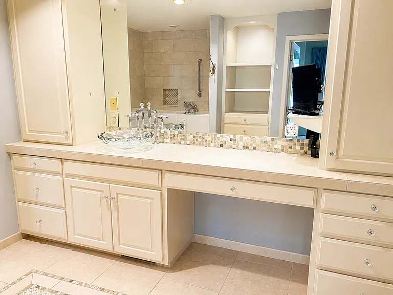 Master Bath Vanity