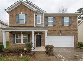 1716 Swan Dr, Charlotte, NC 28216