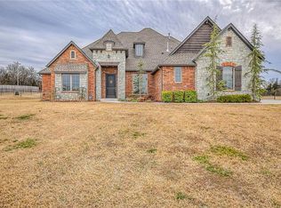 930 Hunters Holw, Choctaw, OK 73020