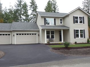 71 E Cardinal Ct, Allyn, WA 98524