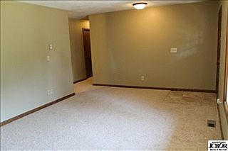 4th image of 734 Linden Dr
