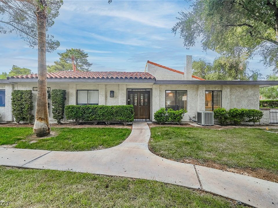 1st image of 3426 Pino Cir