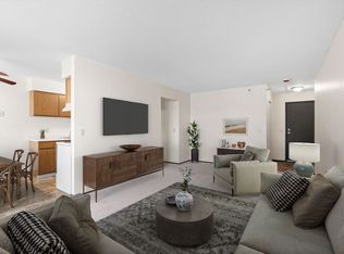 Summit Square, Rochester, MN 55901