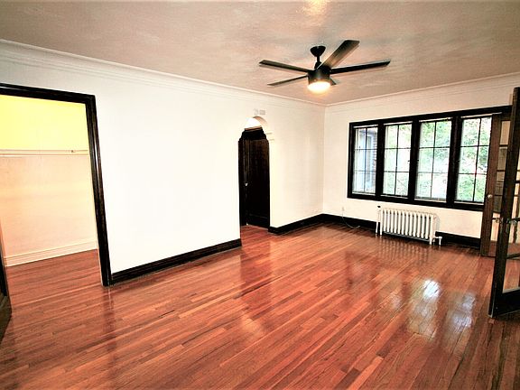 4th image of 1119 N Lafayette St #11
