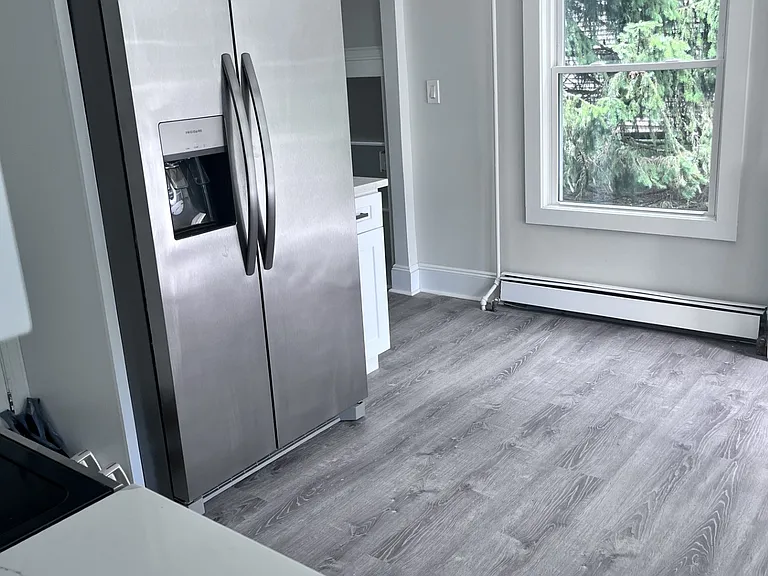 6088 Main St #1 — Photo 5