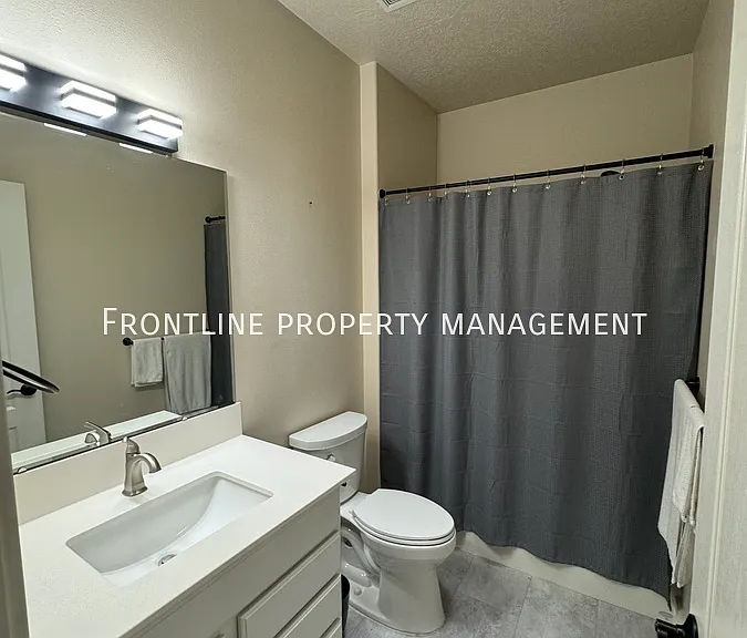 7548 N Dodgin Ave — Photo 16