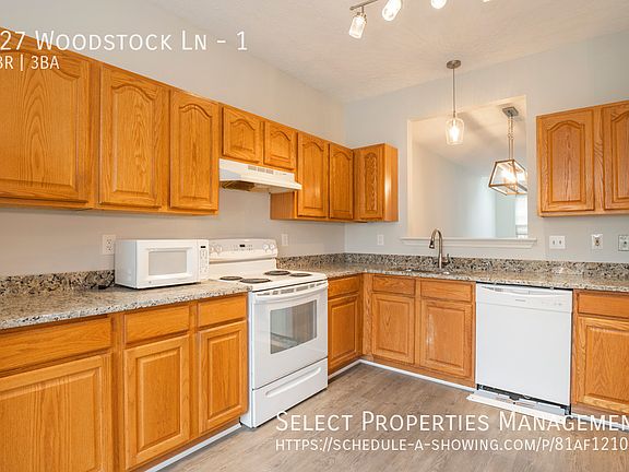 5th image of 427 Woodstock Ln #1