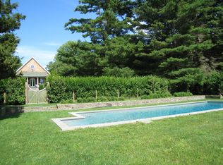137 N Ferry Rd, Shelter Island, NY 11964