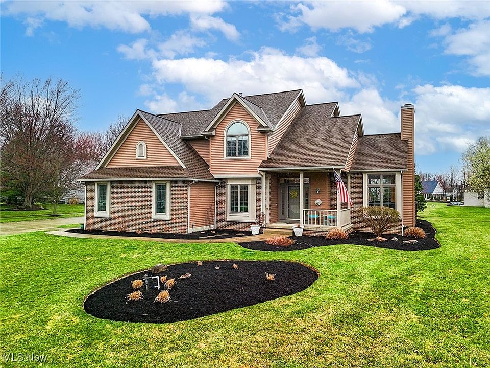 4348 Tomahawk Ln, Vermilion, OH 44089 | Zillow