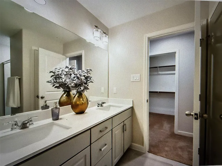 1511 Revolution Way — Photo 30