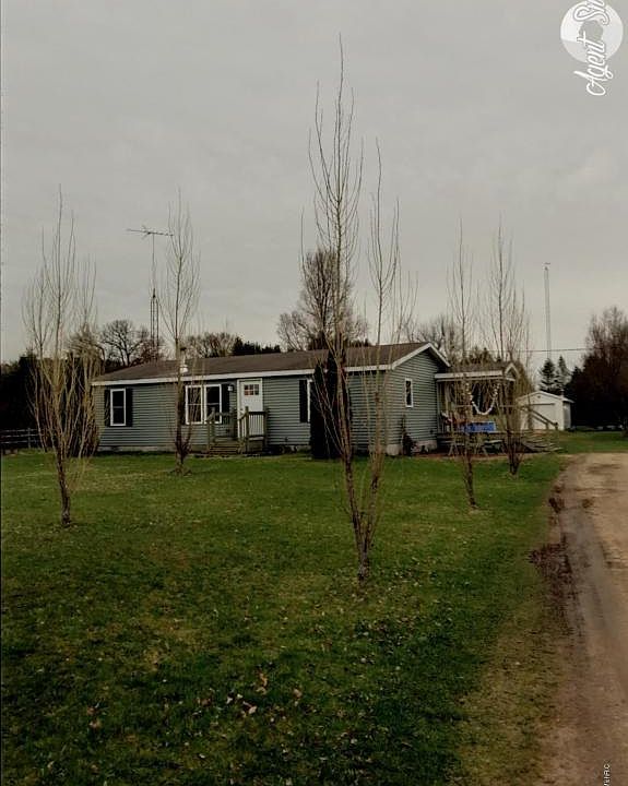 1st image of 34661 79th Ave