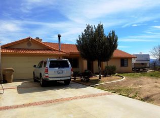 6991 Via Flores St, Hesperia, CA 92345