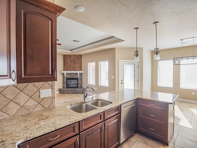 416 Tierra Bella Dr — Photo 10