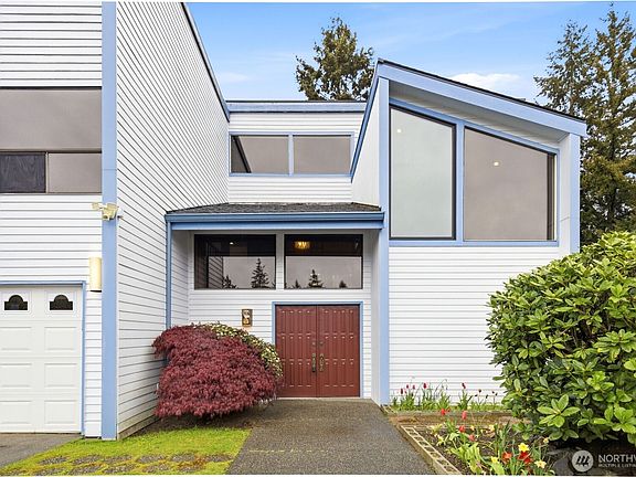 3rd image of 1339 Coral Drive