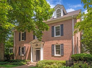 431 Washington Ave, Wilmette, IL