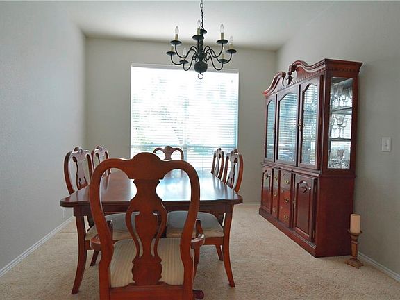 5th image of 2600 Swan Dr