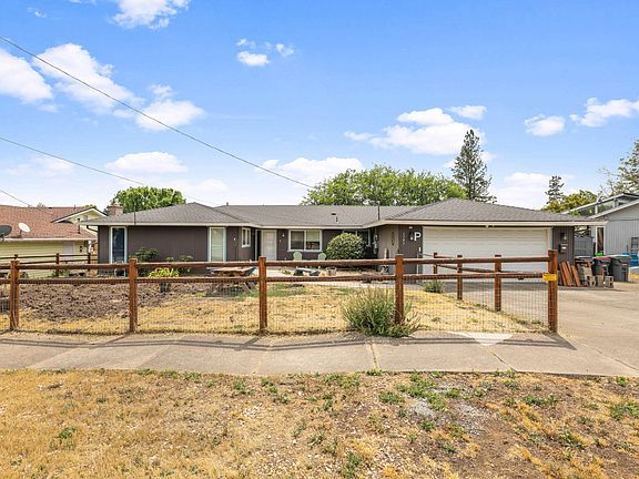 2nd image of 1741 Serenity Dr