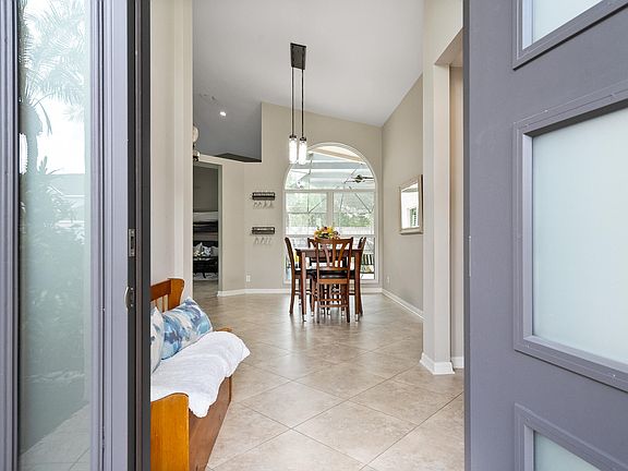 4th image of 3063 SW Marco Lane