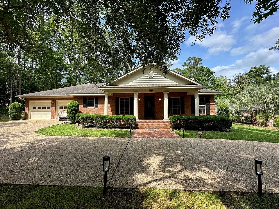 1st image of 3009 Avon Cir