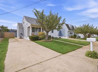 526 Lafayette Blvd, Brigantine, NJ 08203