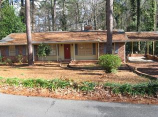 932 Dogwood Cir, Macon, GA 31210