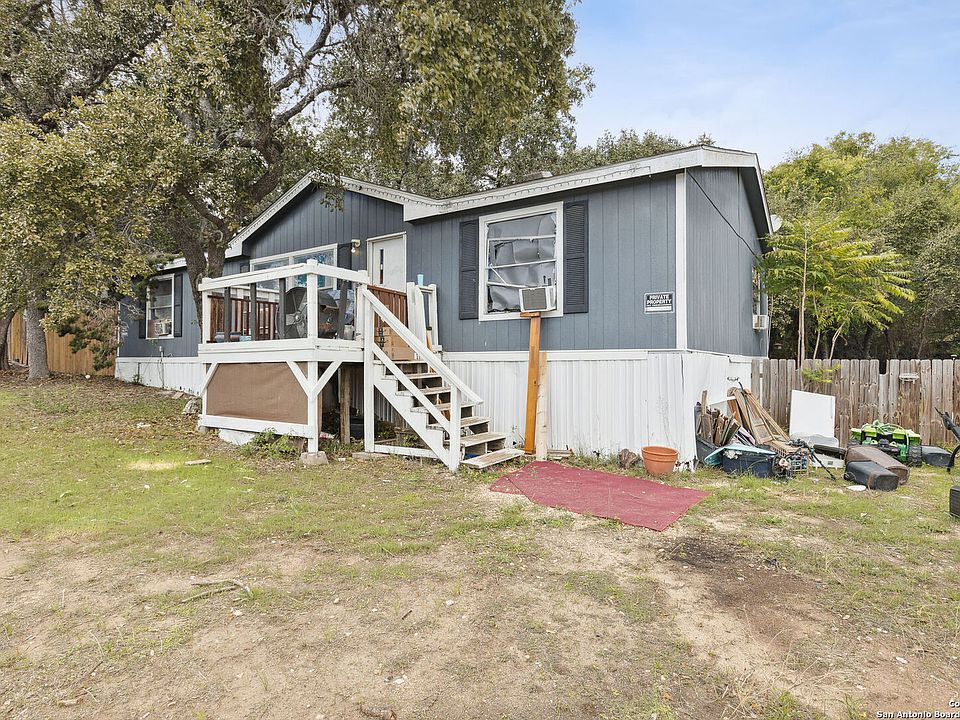 1st image of 406 W Clark Dr