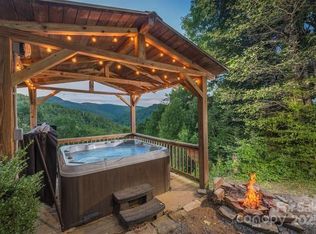 109 Damselfly Ct, Spruce Pine, NC 28777