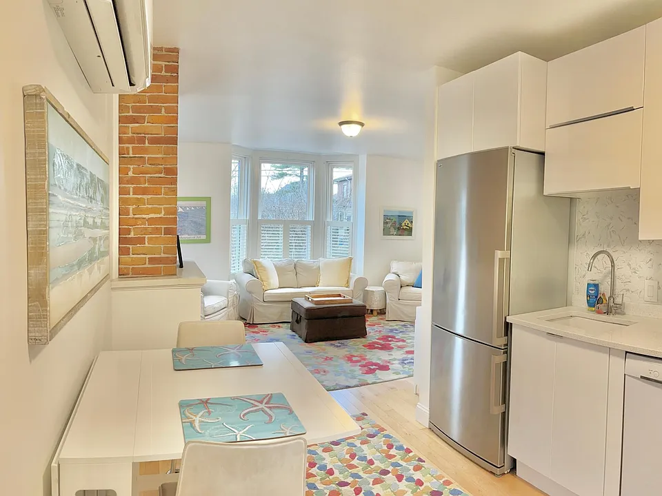 287 Spring St #5