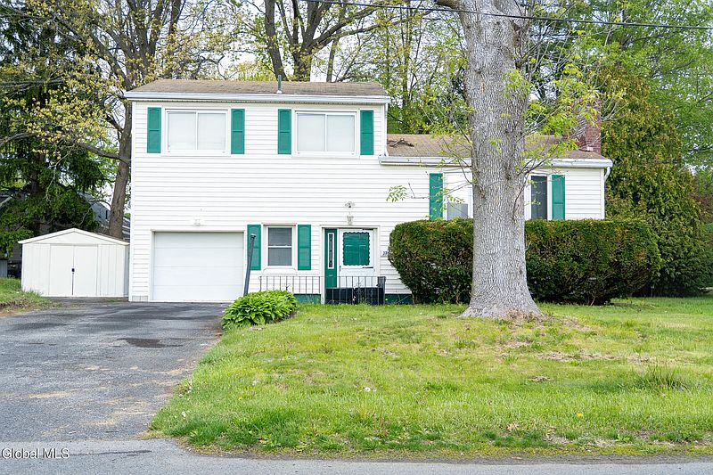4th image of 3307 Woodlawn Avenue