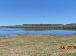 Frost St, Lincoln, ME 04457