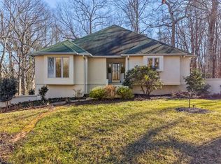 910 Idlewilde Heath Ct, Winston Salem, NC 27106