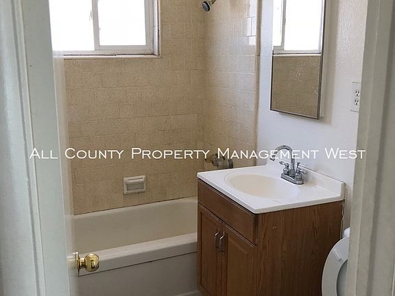 3rd image of 5152 San Bernardino St APT A