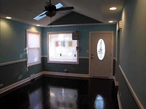 5th image of 716 S 22nd Ave